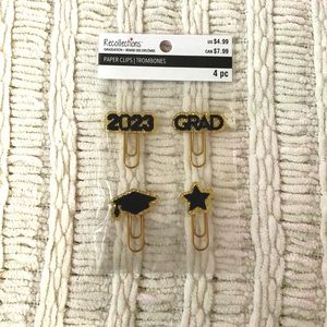 2023 Graduation Decor Paper Clips